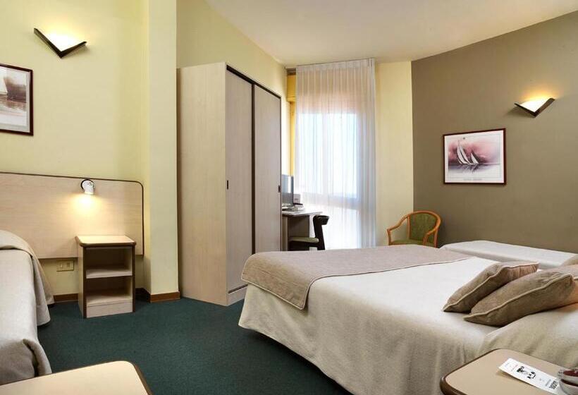 חדר סטנדרט לארבעה, Ristorante Alcide