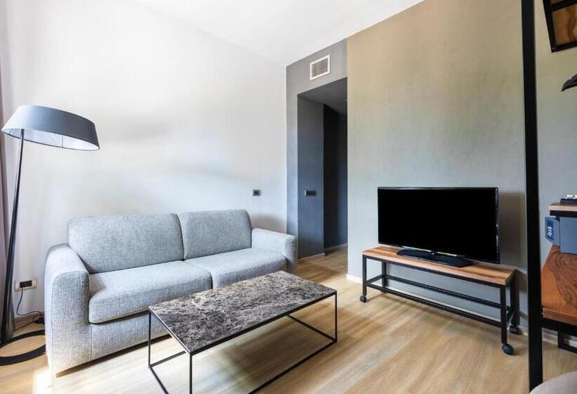 סוויטת ג'וניור, Antico Borgo Di Sutri