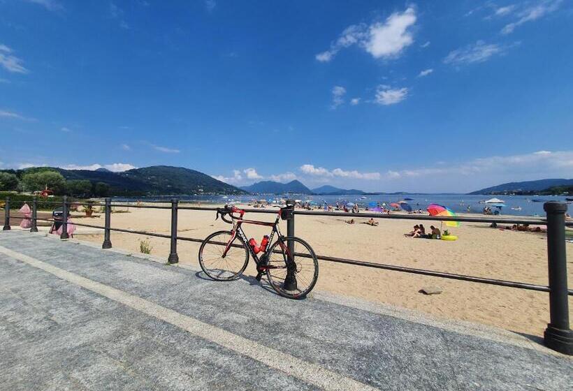 غرفة قياسية, Azalea