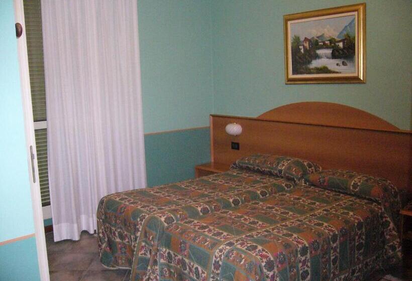 غرفة قياسية, Azalea