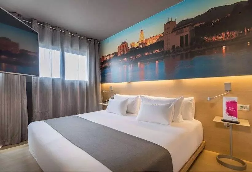 Junior Suite, Barceló Malaga