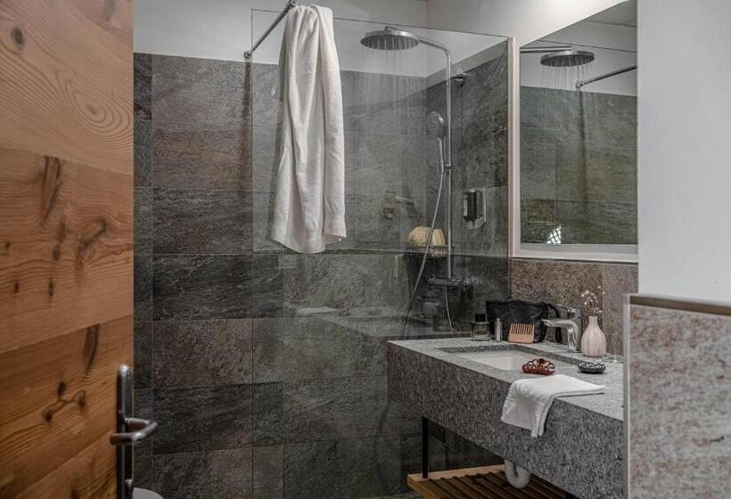 חדר דלוקס, Cristallo Sport & Wellness