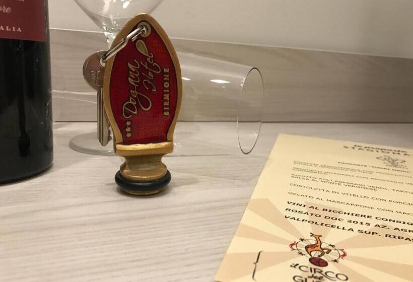 Номер Economy, Dogana