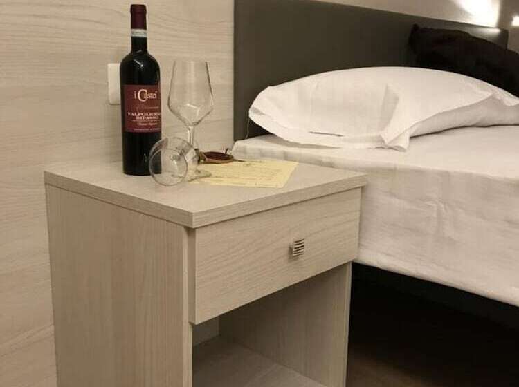 Номер Стандарт Индивидуальный, Dogana