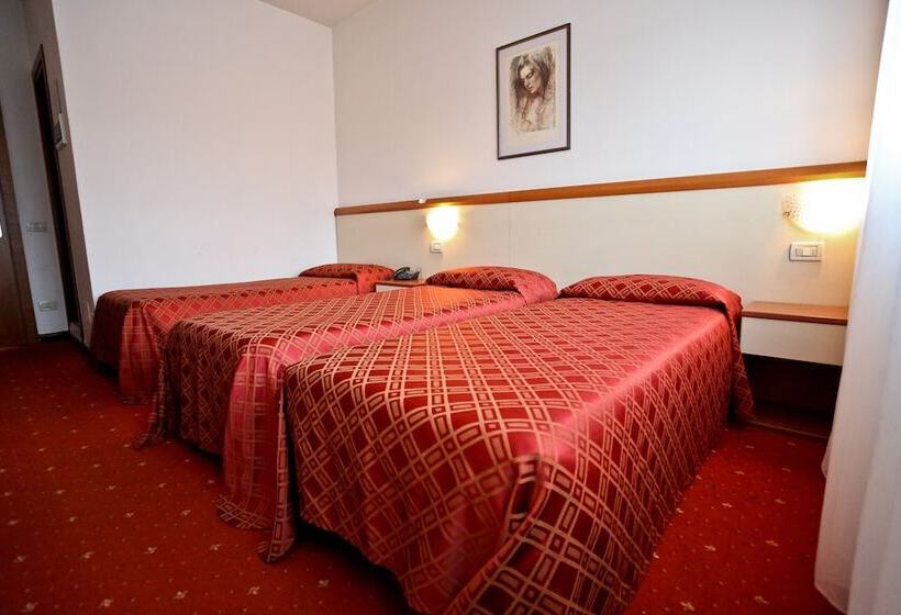 스탠다드 트리플 룸, Due Ragni