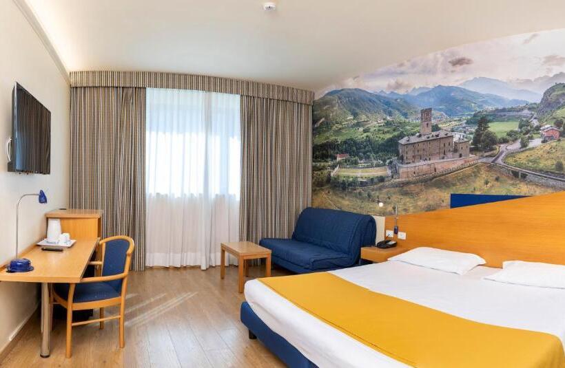 수피리어 룸, Express Aosta East