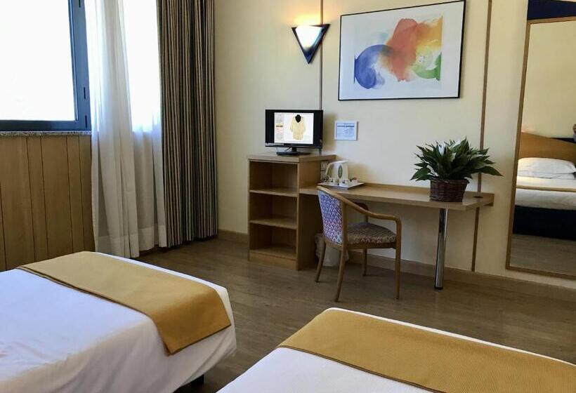 חדר סטנדרט יחיד, Express Aosta East