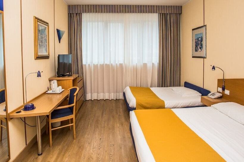 חדר סטנדרט יחיד, Express Aosta East