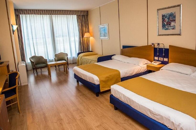 חדר דלוקס, Express Aosta East