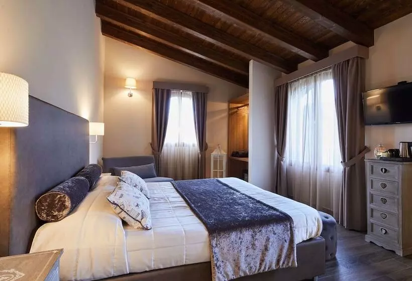 スーペリアールーム, Il Castelluccio Country Resort Restaurant & Spa