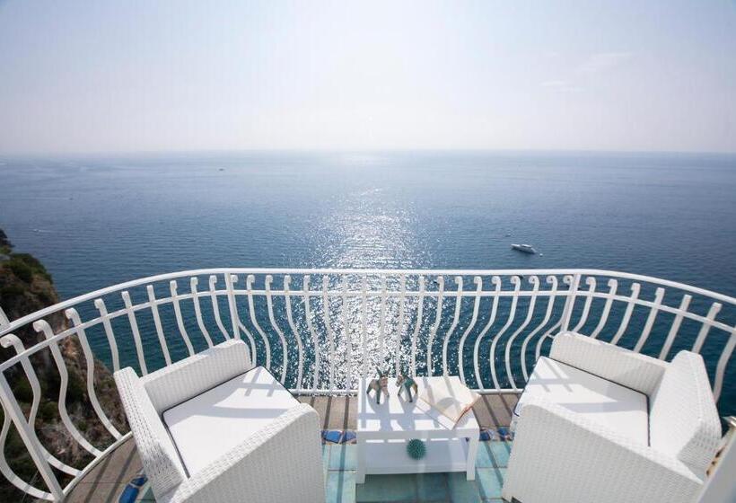 주니어 스위트 바다 전망, La Ninfa