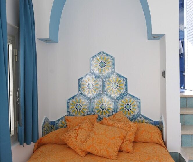 클래식 룸, La Ninfa