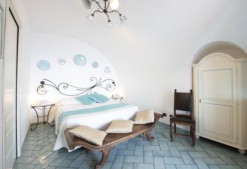 클래식 룸, La Ninfa