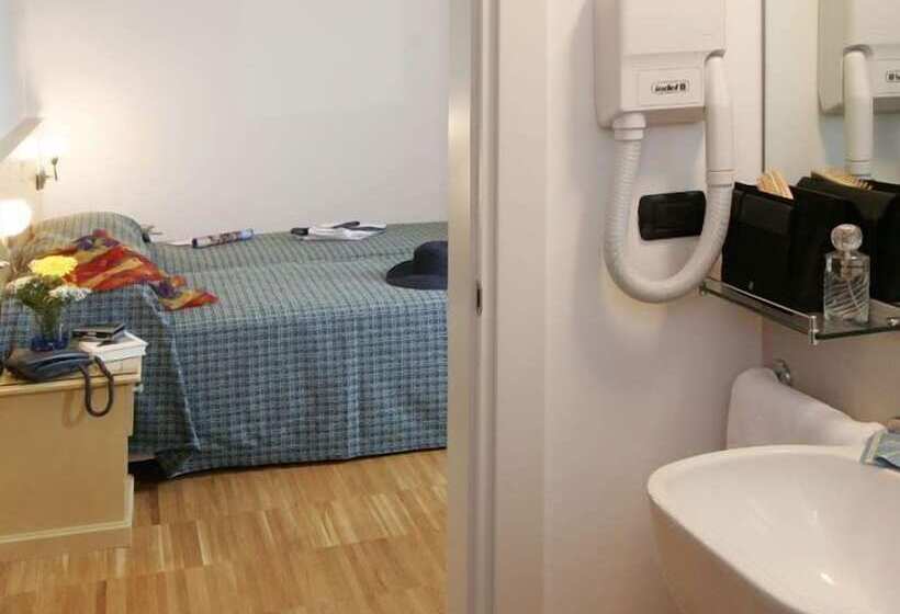 חדר קלאסי, Mary