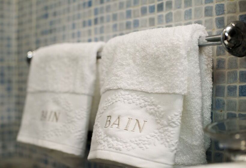 اتاق استاندارد یک نفره, Mec