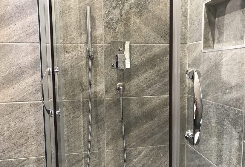 اتاق استاندارد, Mec