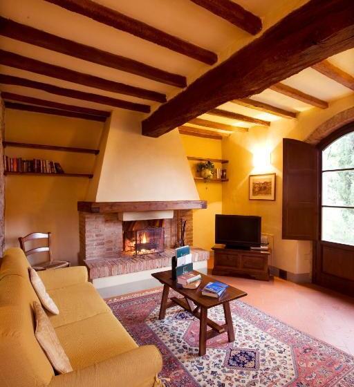 جناح جونيور عائلى, Monsignor Della Casa Country Resort & Spa