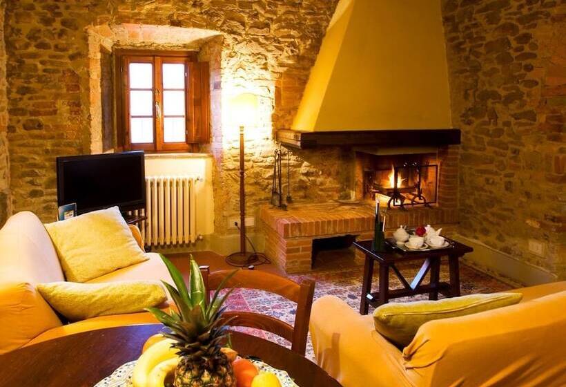 جناح جونيور, Monsignor Della Casa Country Resort & Spa