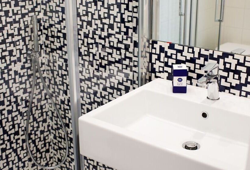 スタンダードルーム, Nice