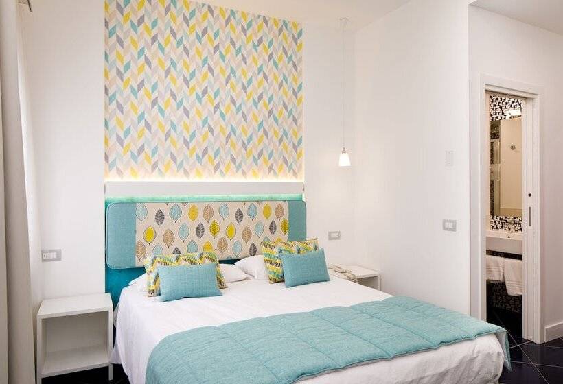 スタンダードルーム, Nice