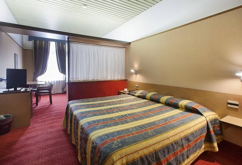 Номер Superior, Plaza