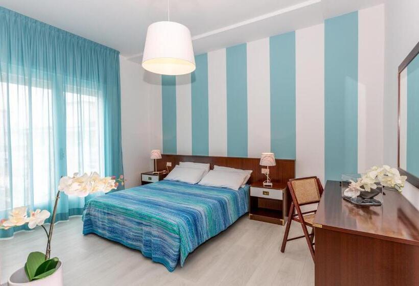 Family Suite, Regina Urban Beach