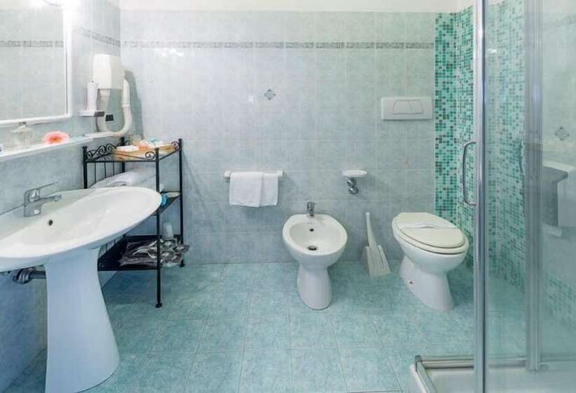 חדר קומפורט, Medi