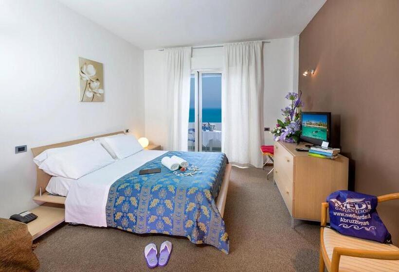 חדר קומפורט, Medi