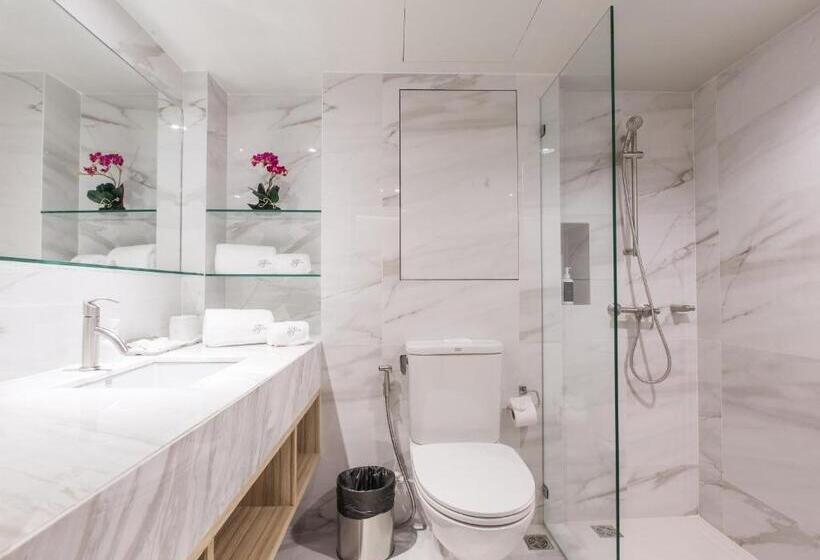 Chambre Triple Standard, Sd Avenue