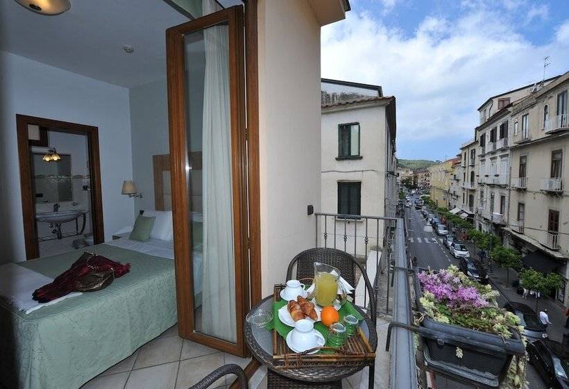 스탠다드 룸, Sorrento City