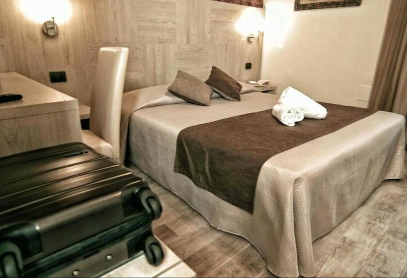 חדר סטנדרט לשלושה, Stella Del Mare