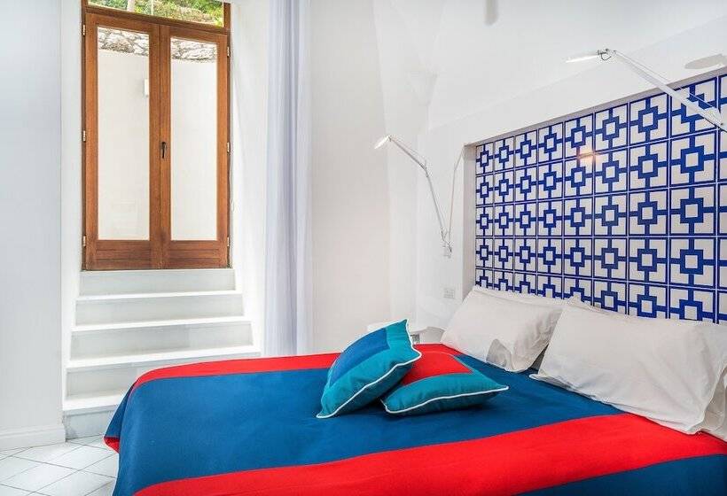 غرفة قياسية, Torre Barbara