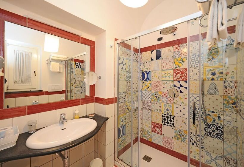 디럭스 4인 룸, Villa Annalara Charme And Relax