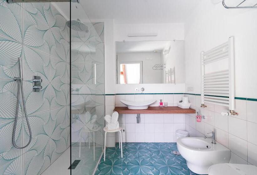 디럭스 테라스 룸 바다 전망, Villa Annalara Charme And Relax