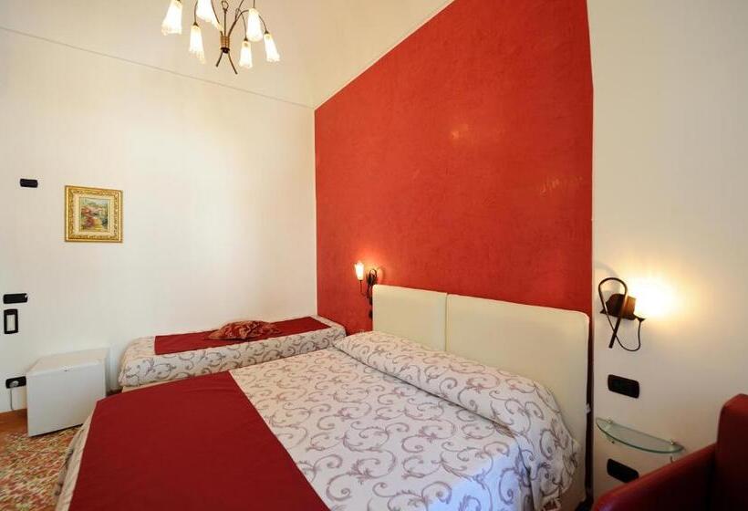 디럭스 트리플 룸, Villa Annalara Charme And Relax