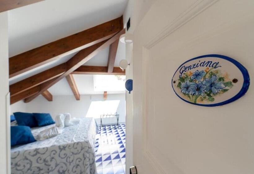 바다 전망 디럭스 3인룸, Villa Annalara Charme And Relax