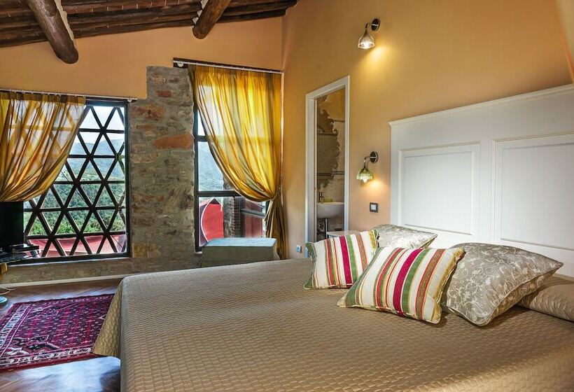 اتاق استاندارد سه نفره, Villa Volpi