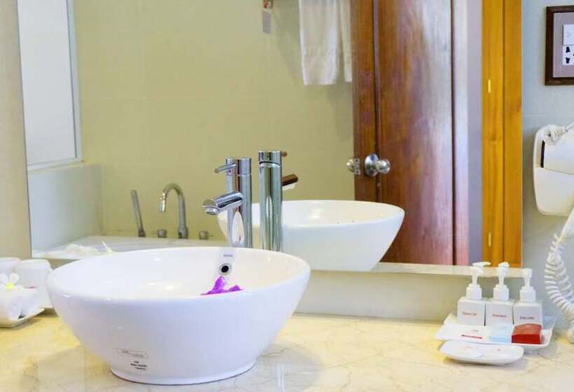 Superior Room Garden View