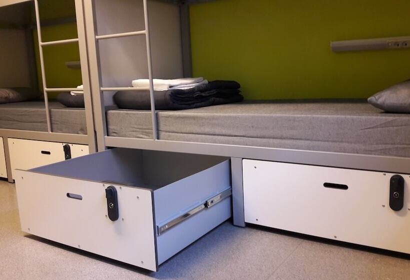 Кровать в Общей Комнате, Alberg Pere Tarrés