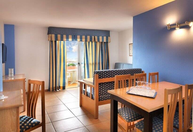 דירת שלושה חדרים, Apartamentos Oro Blanco