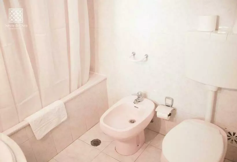 استودیوی استاندارد, Apartamentos Sereia Da Oura
