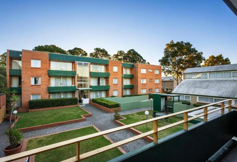 דירת אקזקיוטיב 2 חדרים, Apx Parramatta