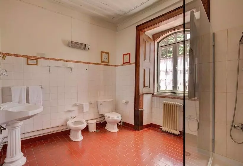 اتاق استاندارد سه نفره, Casa Das Tilias Historic House