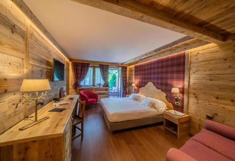 اتاق اجرایی, Gran Baita Hotel & Wellness