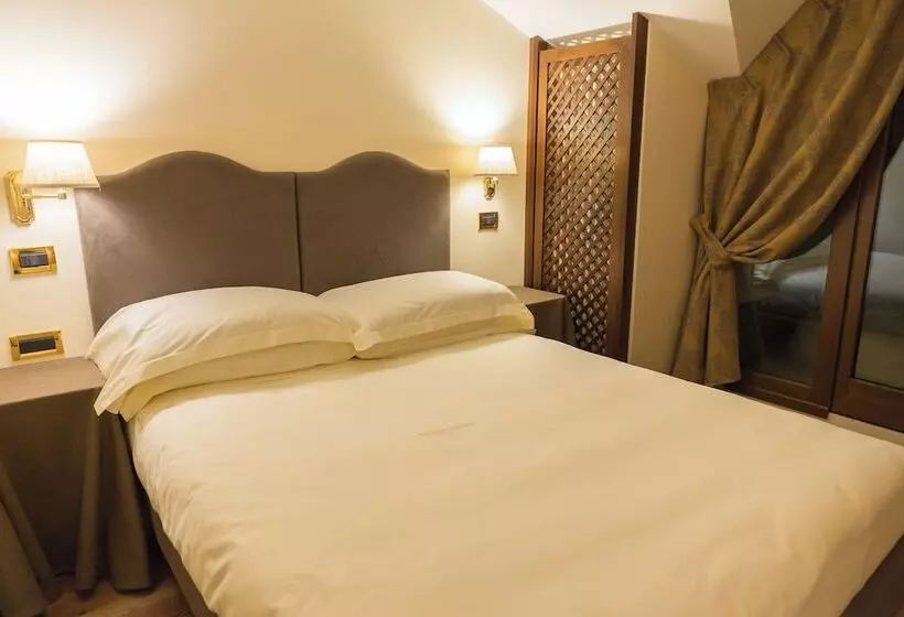 اتاق استاندارد یک نفره, Gran Baita Hotel & Wellness