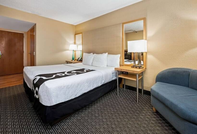 غرفة قياسية لذوى الاحتياجات الخاصة, La Quinta By Wyndham West Palm Beach Airport