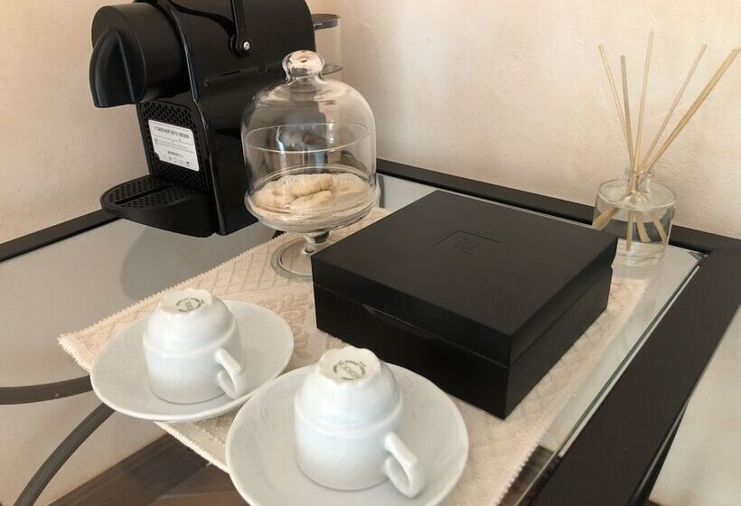 סוויטה מלכותית, La Vecchia Fonte Boutique