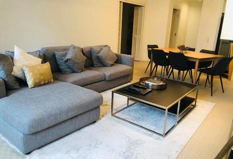 침실 2개 아파트, Macarthur Chambers