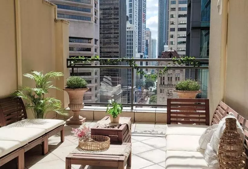 1 Bedroom Penthouse Apartment, Macarthur Chambers
