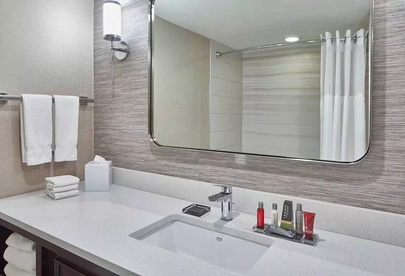 Sviitti, Minneapolis Marriott West